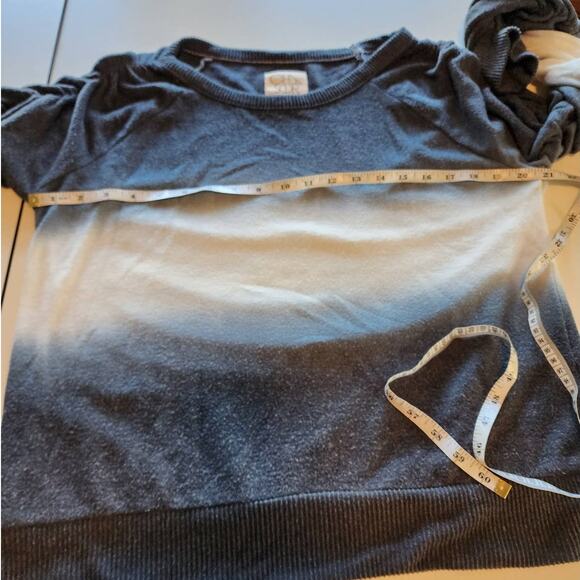 Chaser Ombre Knit Shirred Long Sleeve Sweater size Large - Picture 7 of 7